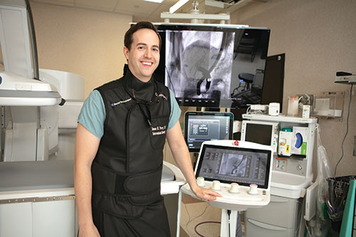 Dr. Isaac Perry, Savannah interventional gastroenterologist