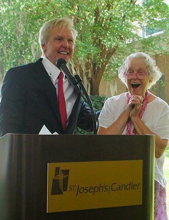 St. Joseph’s/Candler presents the 28th Annual McAuley Award to Linda Youth.