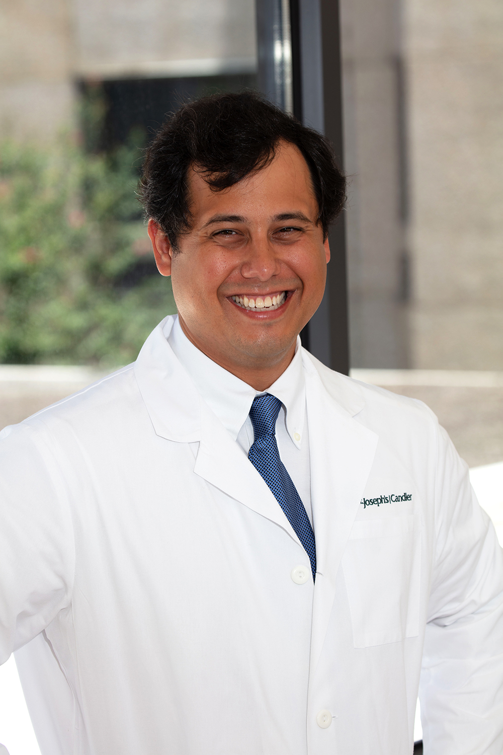 Dr. Andres Montes, Savannah OB/GYN